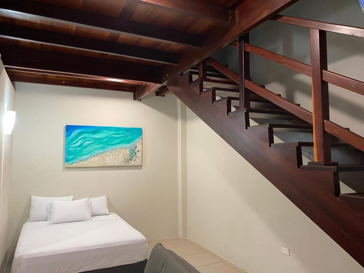 Cuxos Hotel Beachfront Isla Mujeres Εξωτερικό φωτογραφία