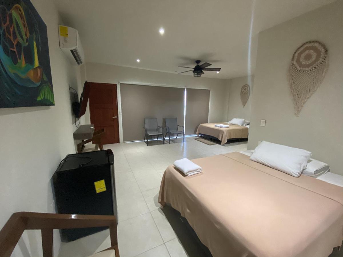Cuxos Hotel Beachfront Isla Mujeres Εξωτερικό φωτογραφία