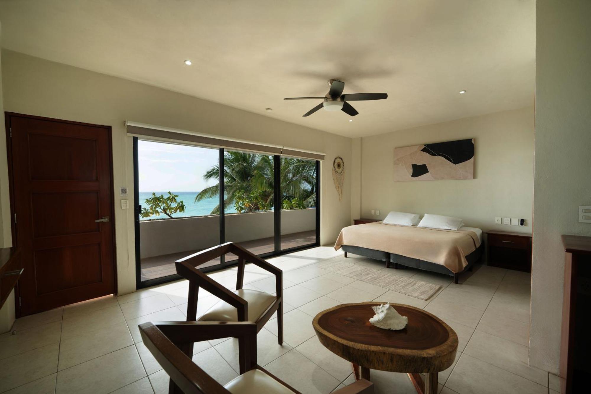Cuxos Hotel Beachfront Isla Mujeres Εξωτερικό φωτογραφία
