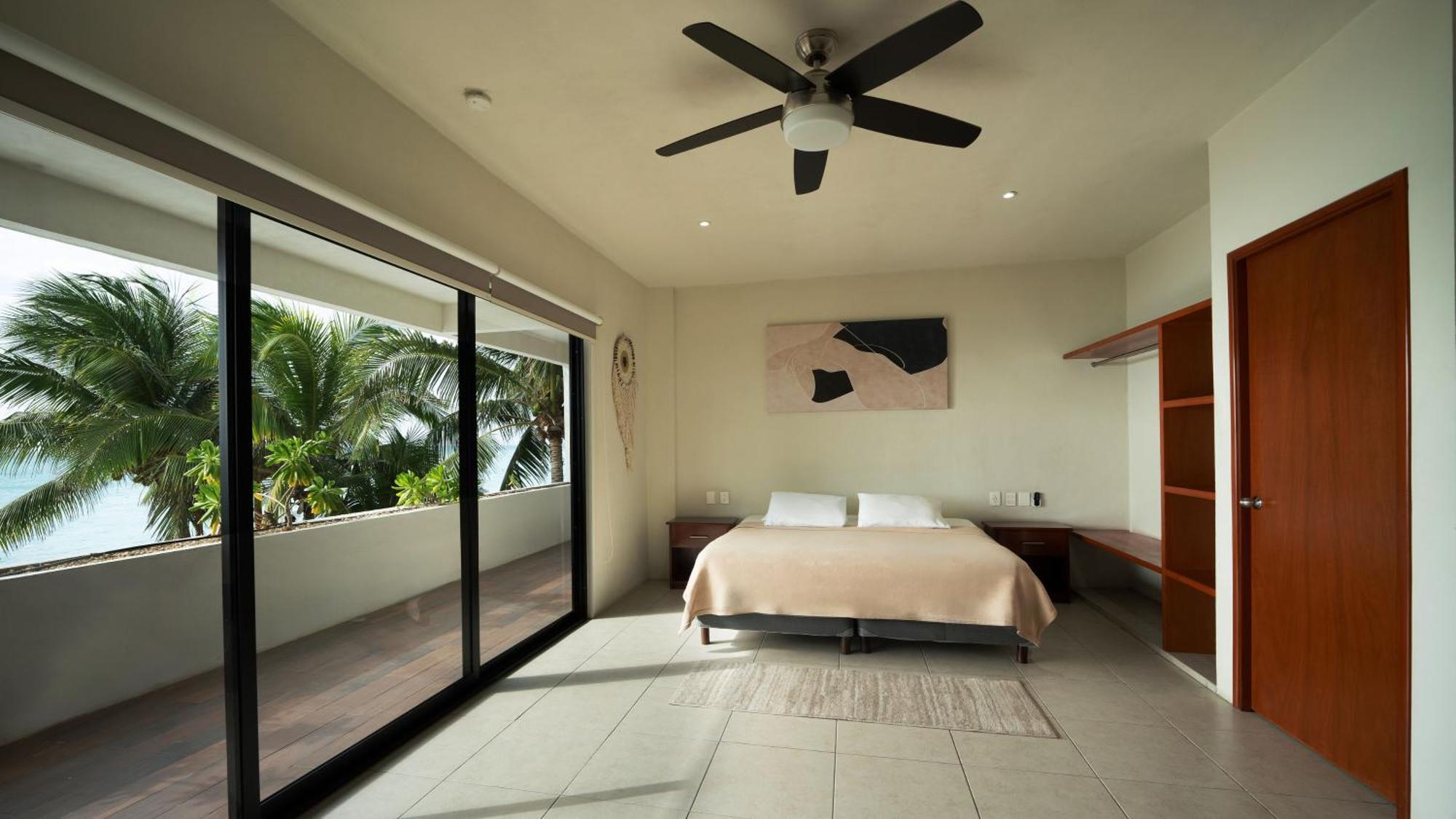 Cuxos Hotel Beachfront Isla Mujeres Εξωτερικό φωτογραφία